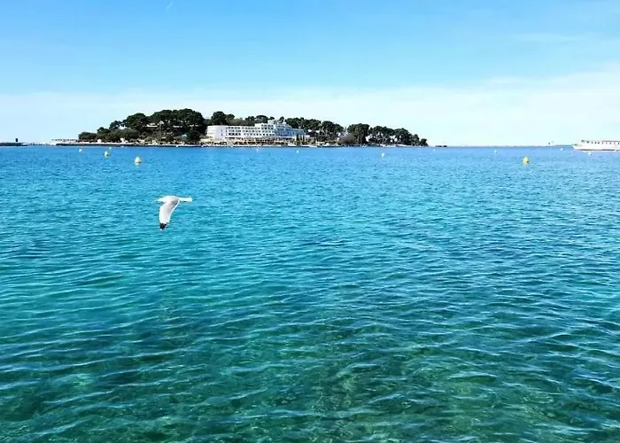 Apartment Casa Simeti Charming Mediterranean Near With Private Garden & Free Parking Poreč