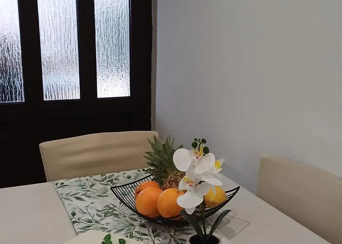 Casa Simeti Charming Mediterranean Near With Private Garden & Free Parking Apartment *