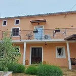 Casa Simeti Charming Mediterranean Near With Private Garden & Free Parking *