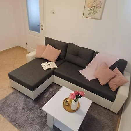 Apartman Casa Simeti Charming Mediterranean Near With Private Garden & Free Parking