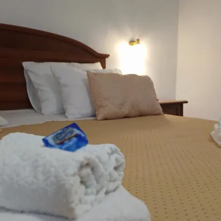 Apartamento Casa Simeti Charming Mediterranean Near With Private Garden & Free Parking *