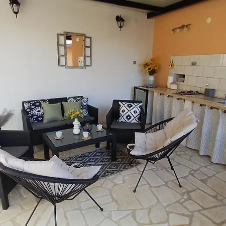 Casa Simeti Charming Mediterranean Near With Private Garden & Free Parking Διαμέρισμα *