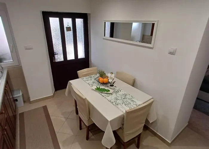 Casa Simeti Charming Mediterranean Near With Private Garden & Free Parking