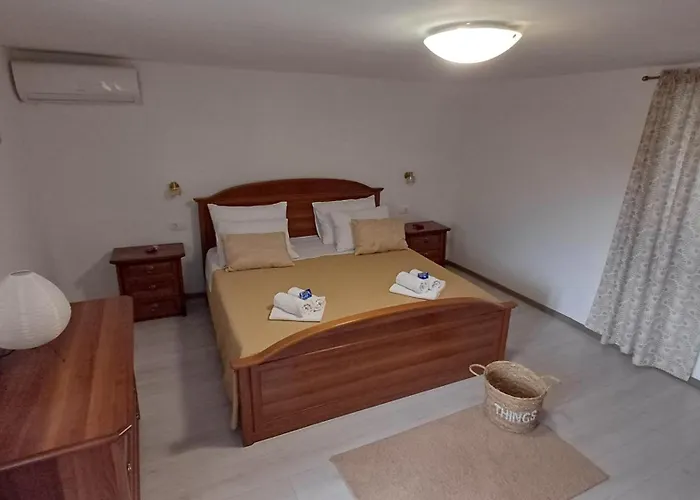 Casa Simeti Charming Mediterranean Near With Private Garden & Free Parking *