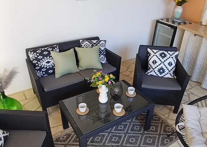 Casa Simeti Charming Mediterranean Near With Private Garden & Free Parking Appartement